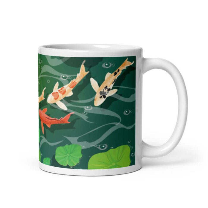 Cốc sứ hình cá coi bơi lội trong nước