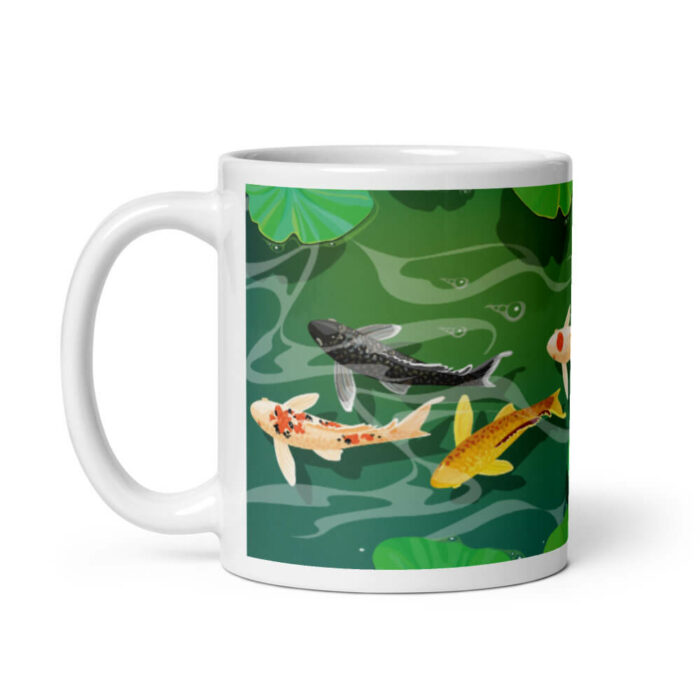 Cốc sứ hình cá coi bơi lội trong nước