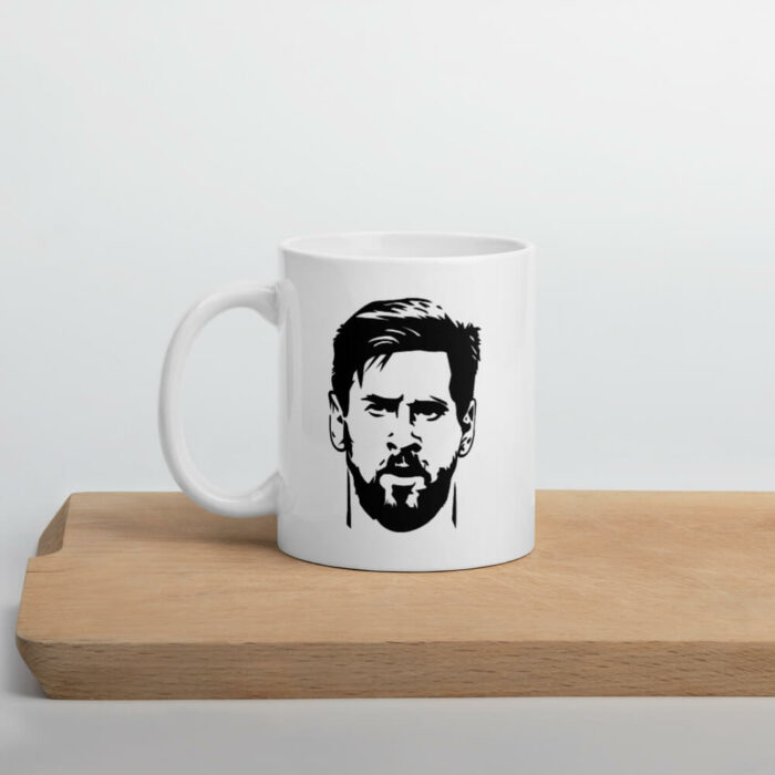 Cốc sứ hình vẽ Messi trắng đen