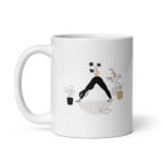 Cốc sứ hình tập Yoga với chậu hoa