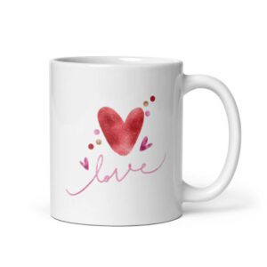 Cốc sứ hình quả tim Love xinh xắn