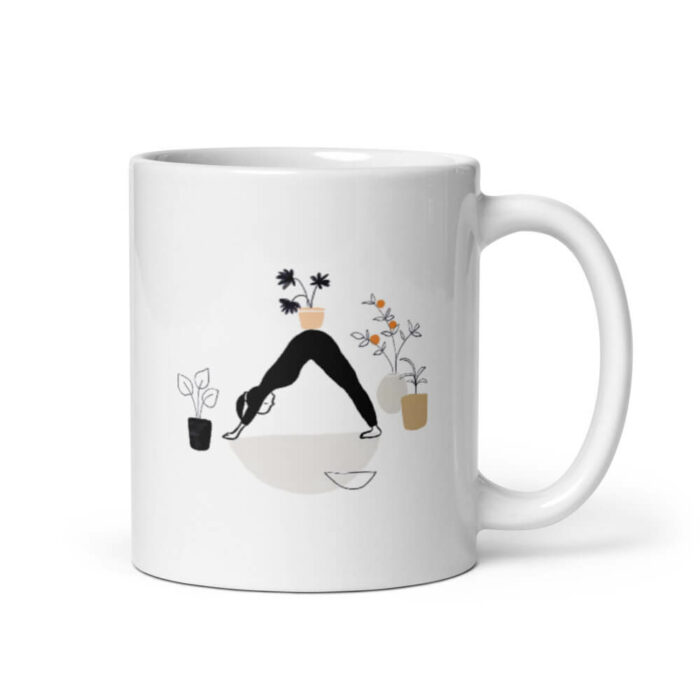 Cốc sứ hình tập Yoga với chậu hoa Cốc sứ hình tập Yoga với chậu hoa