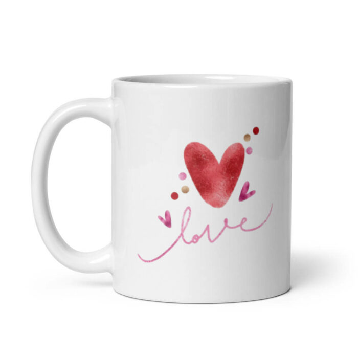 Cốc sứ hình quả tim Love xinh xắn