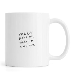 Ly sứ  hình More Me